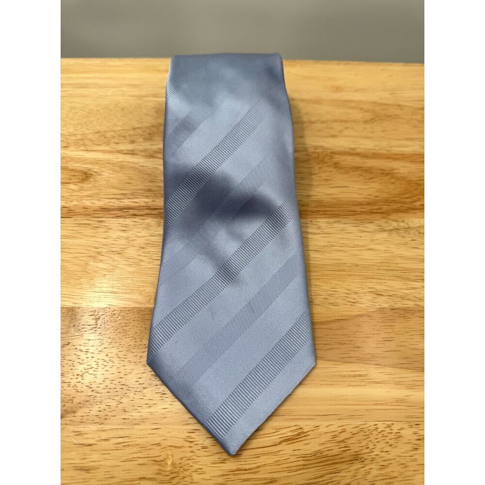 Donald J. Trump Signature Men's One Size Gray Stripes Classic Slim Neck‎ Tie